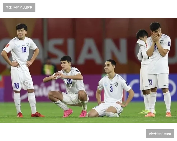 乌尊主罚点球一蹴而就，法兰克福主场气势如虹